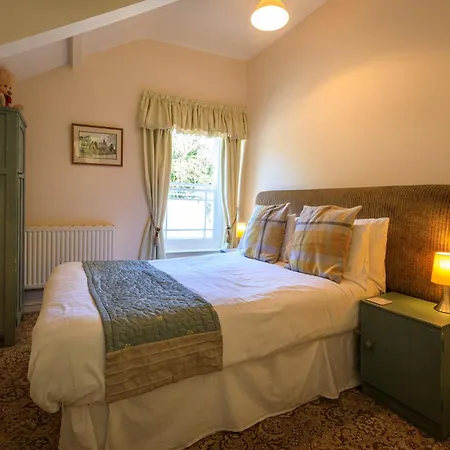 Picton-House-2