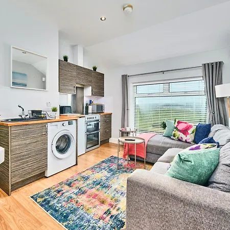 Portrush Apt With Stunning Sea Views- West Beach 5-3