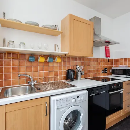Liverpool City Centre Apartments - East Village-3