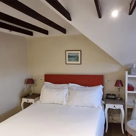 Buccleuch And Queensberry Arms Hotel-3