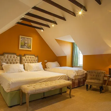 Buccleuch And Queensberry Arms Hotel-2