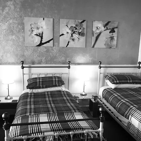 Cameron Guest House-2
