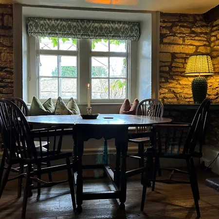 Neeld Arms-2