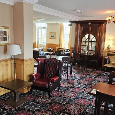The Royal Hotel-3