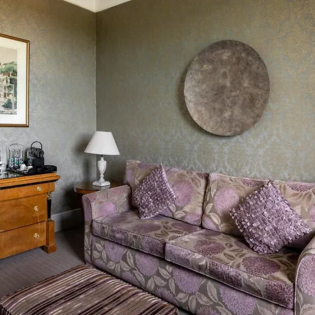The Petersham-2