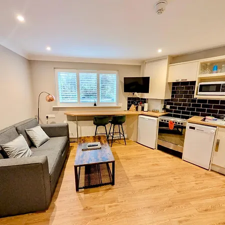 Peartree Serviced Apartments-2