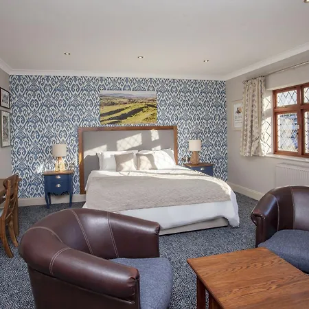 Woodborough Inn-3
