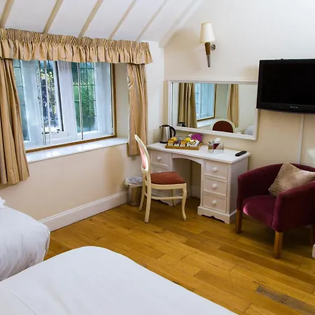 Thatched Cottage-3