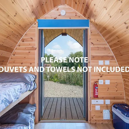 Parc Maerdy Glamping Holidays-3