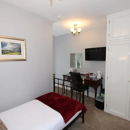 Fern Howe Guest House-2