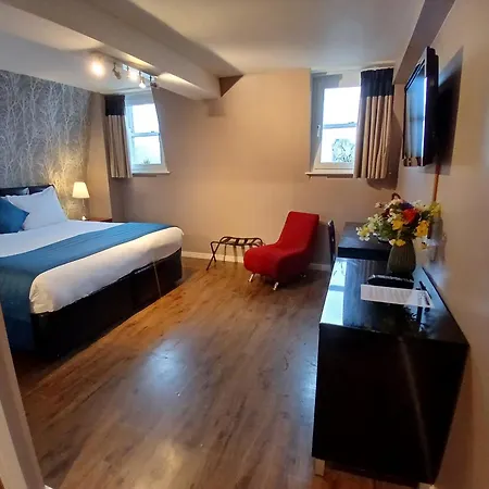 Royal Hotel Cardiff By Belvilla-2