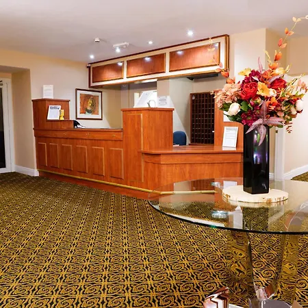 Gomersal Park Hotel & Bazaar Spa-2