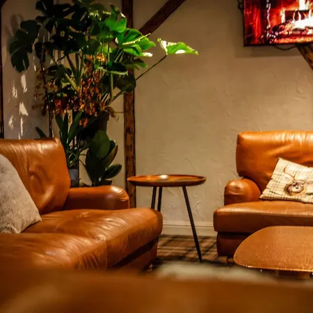 Grains Bar Hotel-2
