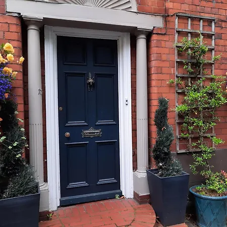 Warwick Lodge-3