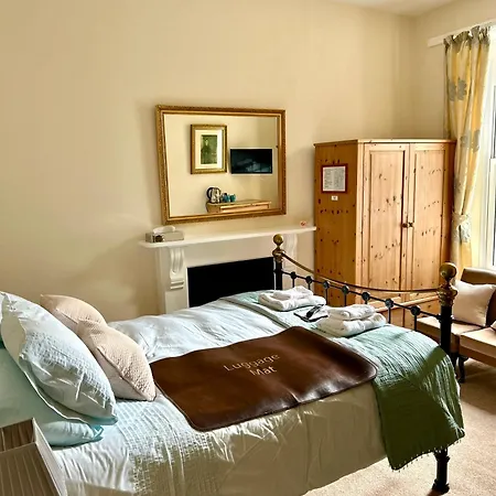 Rosalie Guest House-2