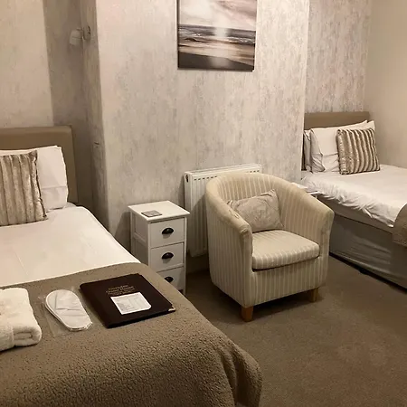 Cliveden Guest House-3