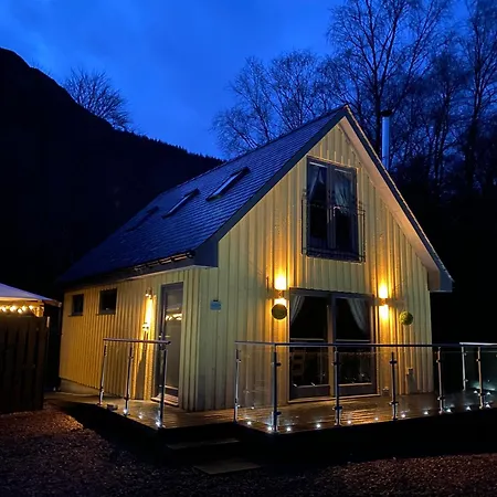 Bluebell Cottage With Hot Tub-3