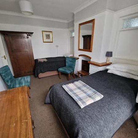 Avon Manor Guest House-2