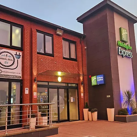 Holiday Inn Express - Wigan By Ihg-3