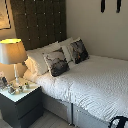 Beechwood Ensuite Guest House-2