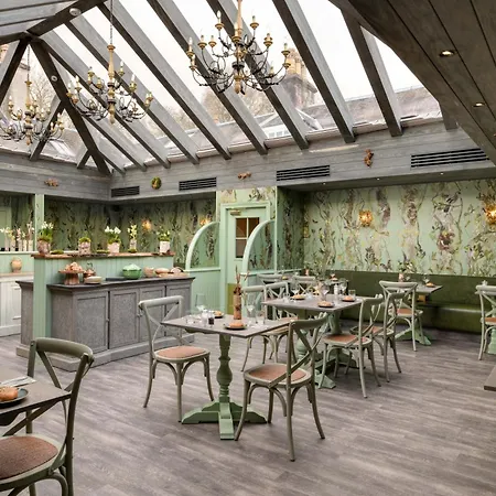 Meikleour Arms Hotel & Restaurant-2