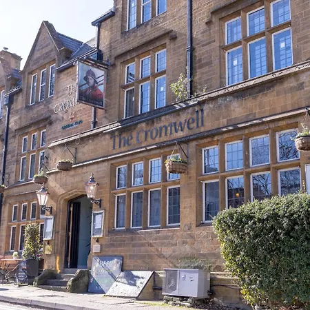 Cromwell Lodge Hotel By Greene King Inns-2