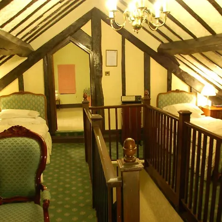 Albright Hussey Manor-2