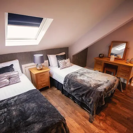 Eslington Manor-2