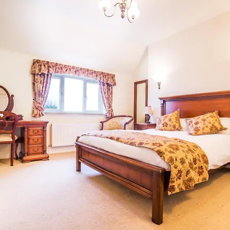 The Down Inn-3