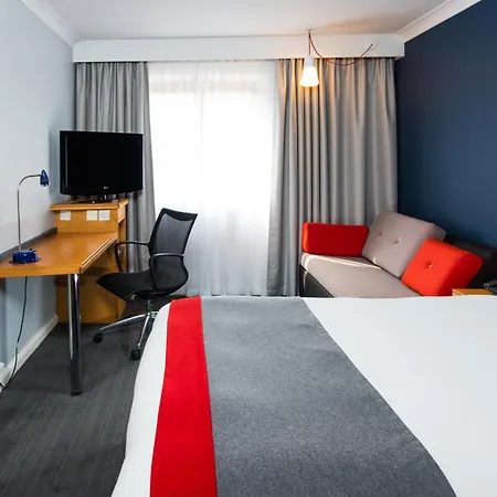 Holiday Inn Express Derby Pride Park By Ihg-2