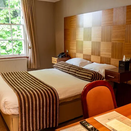 The Mansefield Hotel-2