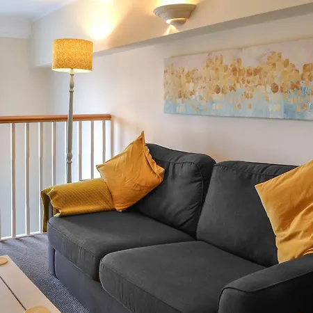 County House Apartment - 27911-2