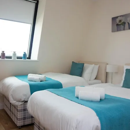Castle Point Apartments Southampton Premier Lodge-2