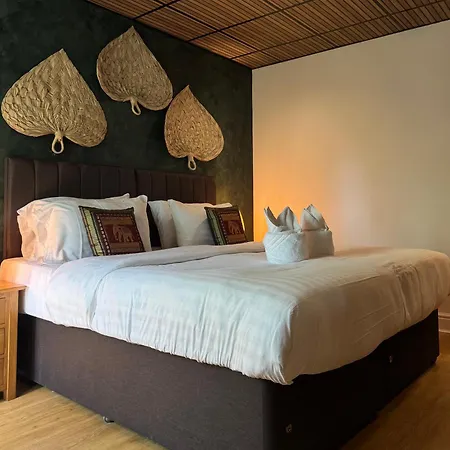 The Imperial Dragon Hotel-3