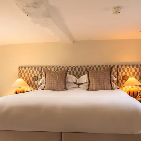 The Feathers Hotel-2