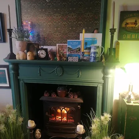 No 30 Guest House, Aberdare-3