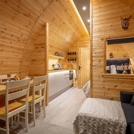 Loch Ewe Luxury Pods-2