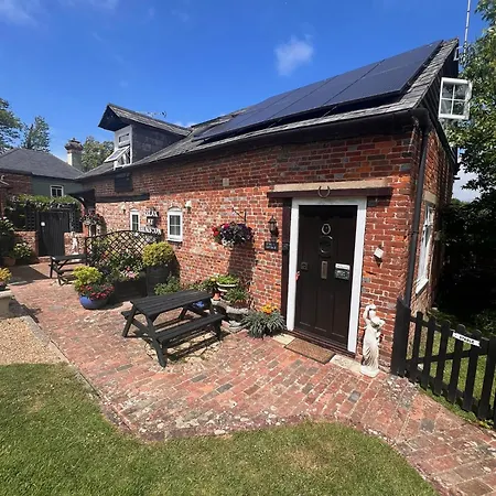 Hunston Mill Self Catering Dog Stay For Free-2