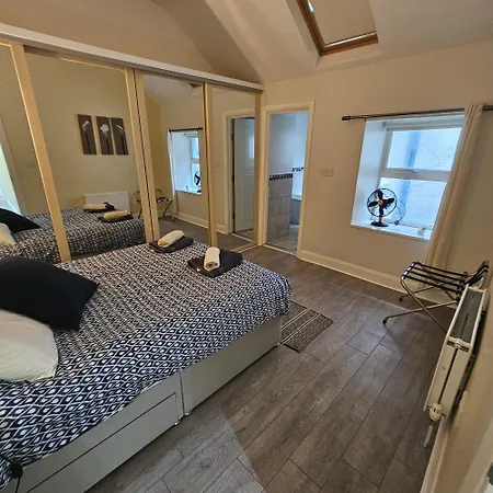 Atlantic Views Top Floor-2