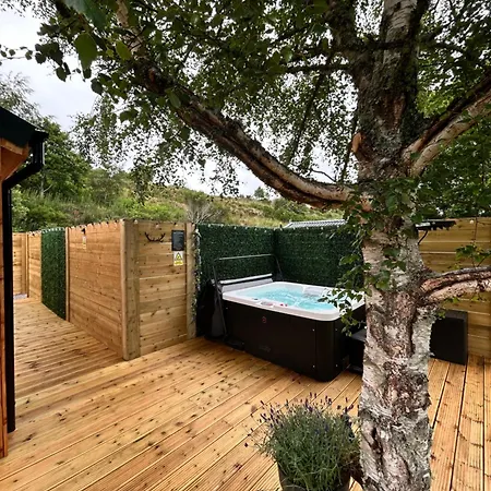 River Huts With Private Hot Tubs-2