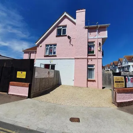 Barbie House: Beachfront Apartments with Beauty Amenities-2