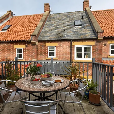 Endeavour Cottage-3