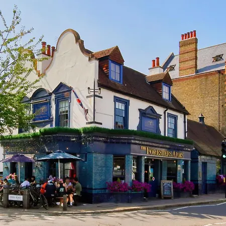 The Foresters Arms-3