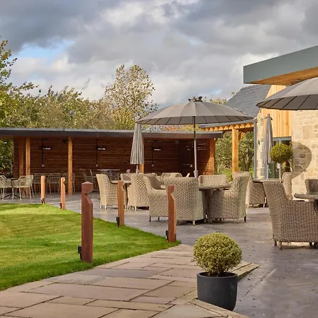 Mytton Fold Hotel, Ribble Valley-2