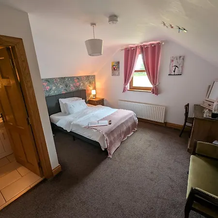 Carnately Lodge-3
