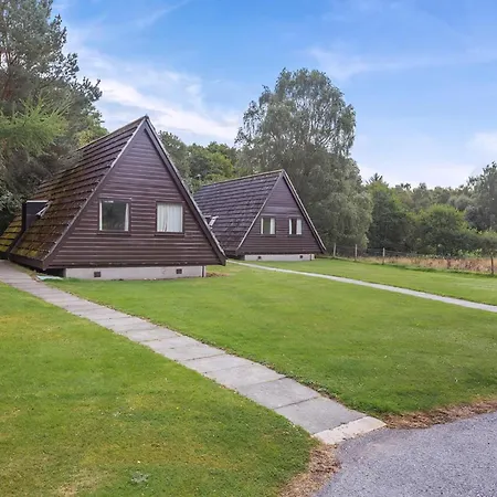 Delny Highland Lodges-2