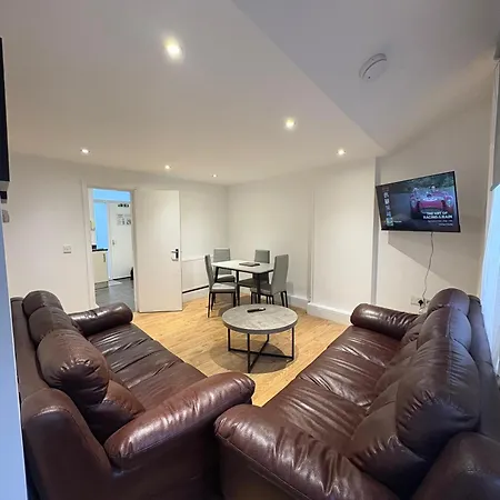 H.V Apartments-3