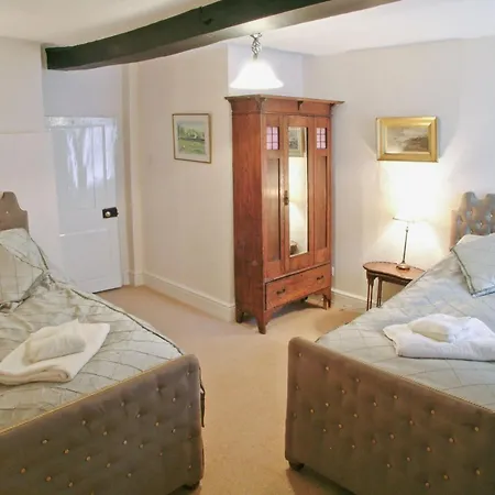 Kings House-2