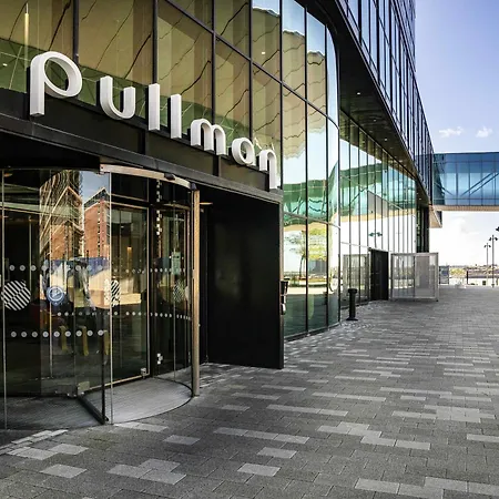 Pullman Liverpool-2