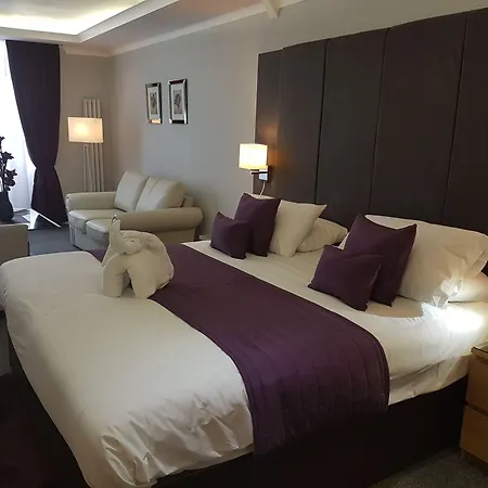 The Diplomat Hotel Restaurant & Spa-2
